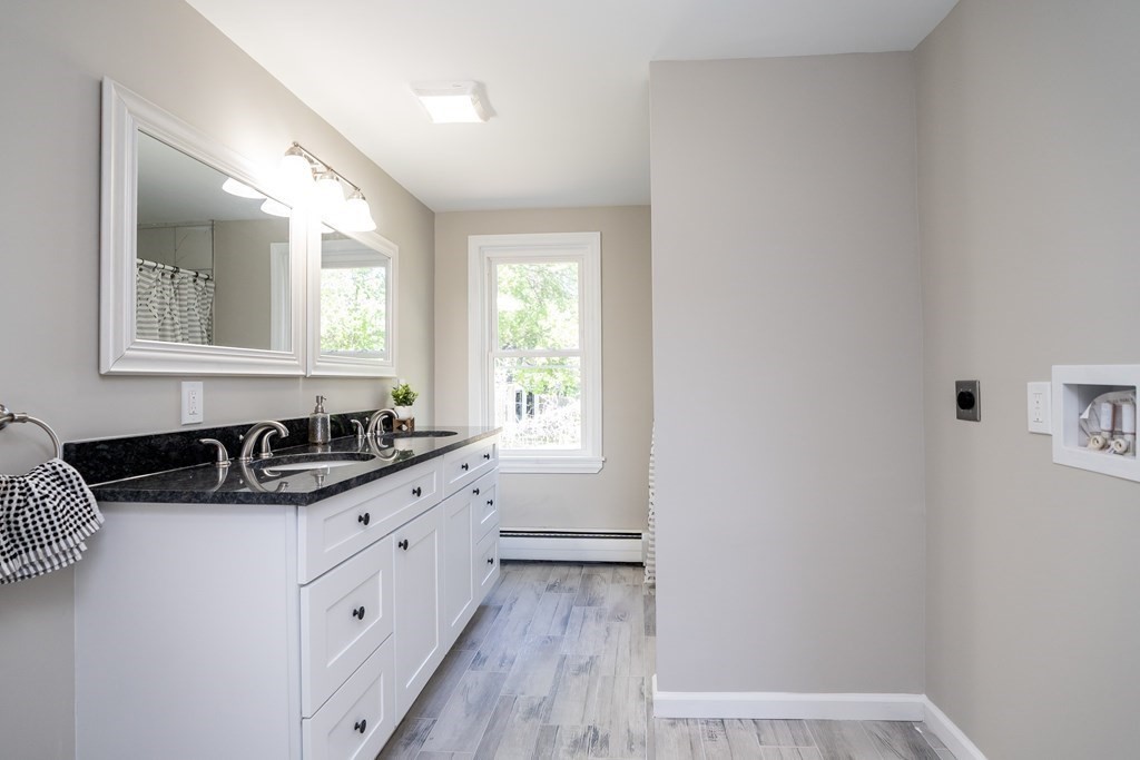 83 Westfield Road Holyoke, MA 01040 - Photo 14 of 41 Gallery Image 14