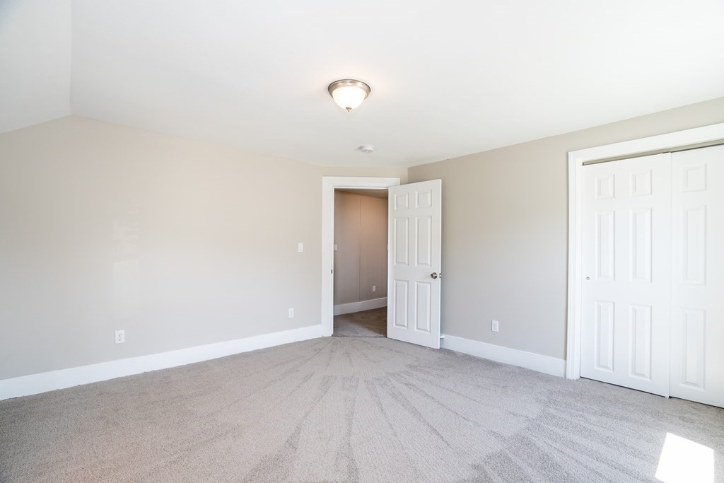 83 Westfield Road Holyoke, MA 01040 - Photo 31 of 41 Gallery Image 31