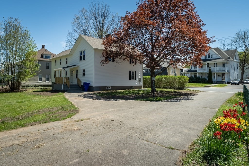 83 Westfield Road Holyoke, MA 01040 - Photo 36 of 41 Gallery Image 36