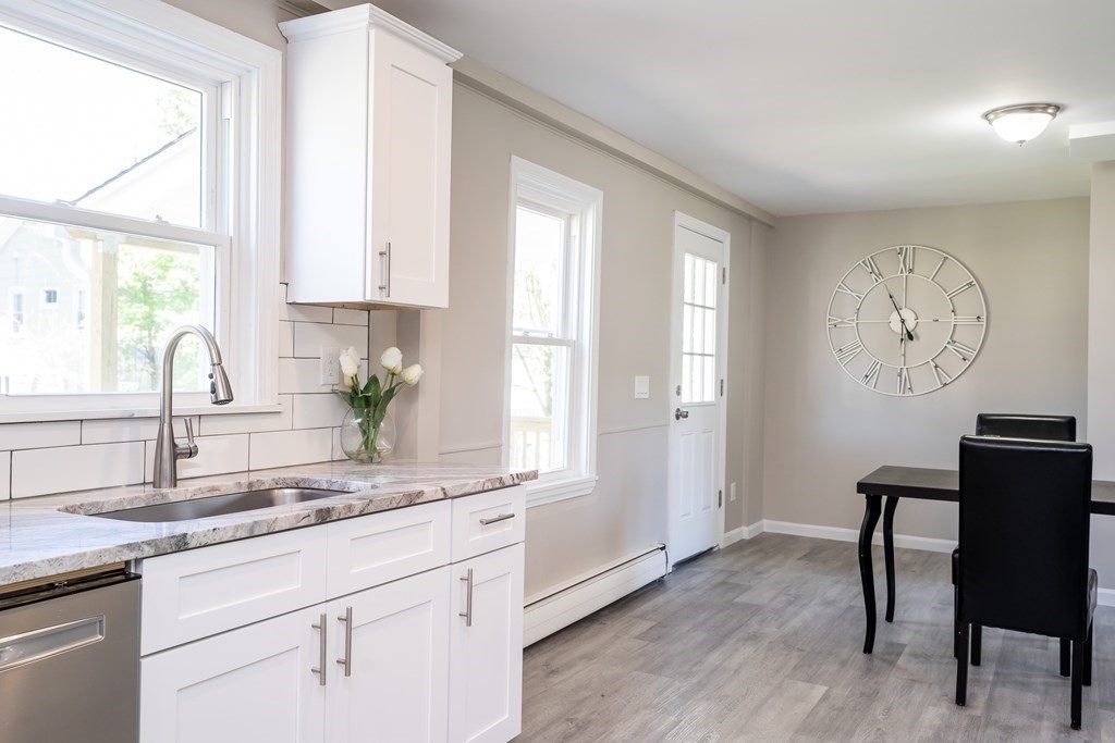 83 Westfield Road Holyoke, MA 01040 - Photo 7 of 41 Gallery Image 7