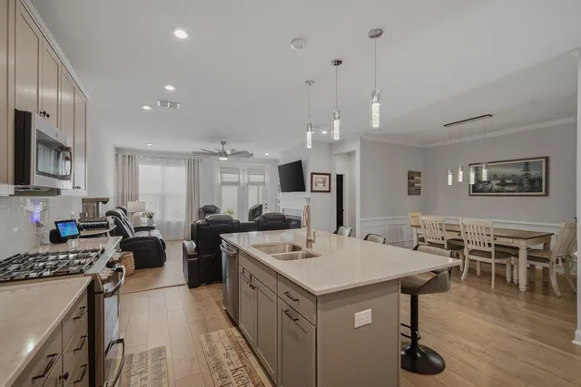 $425,000 | 410 Seaside Trail, Summerville, SC 29486