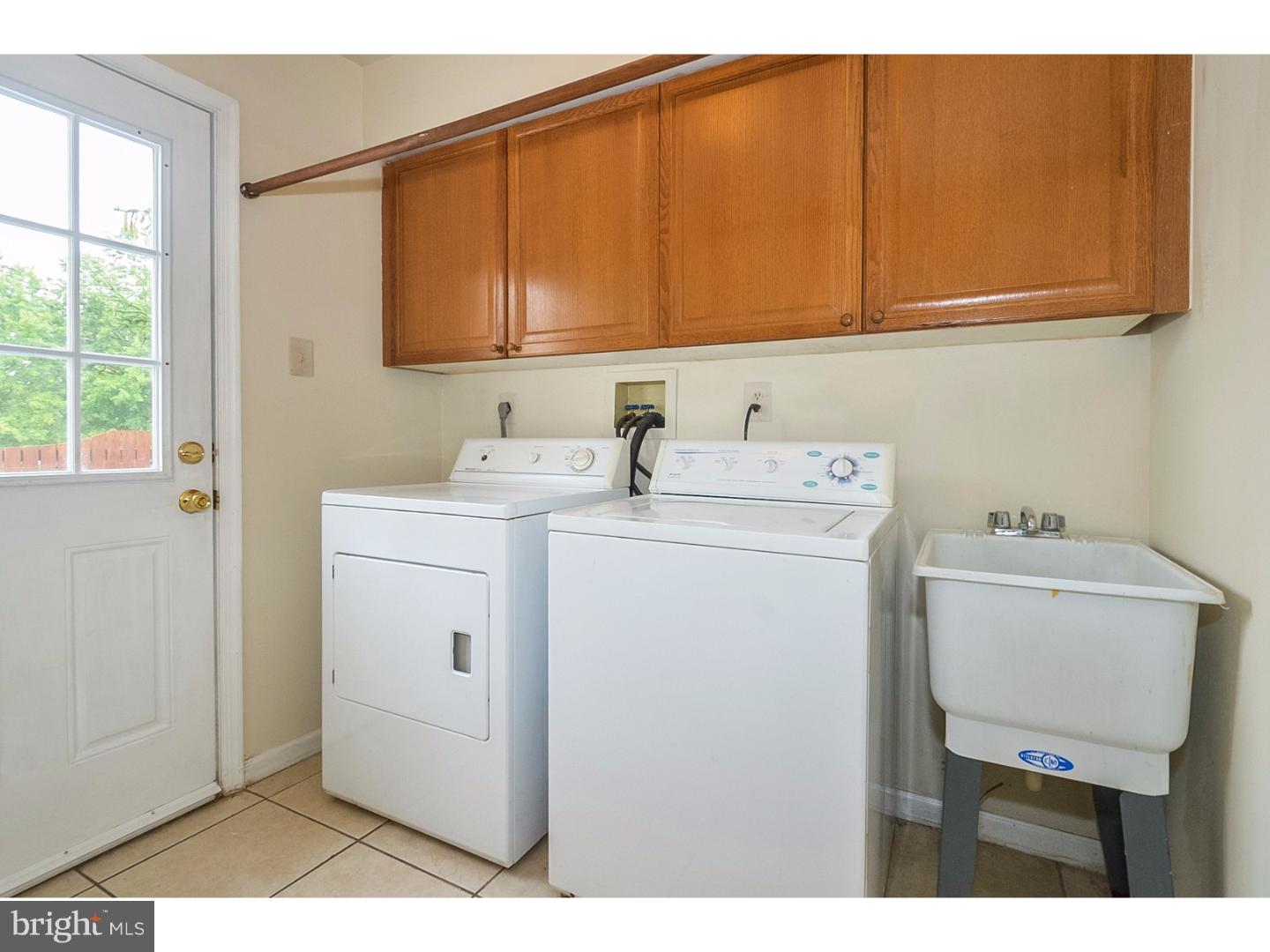 2267 Warner Road Lansdale, PA 19446 - Photo 22 of 25 Laundry Room