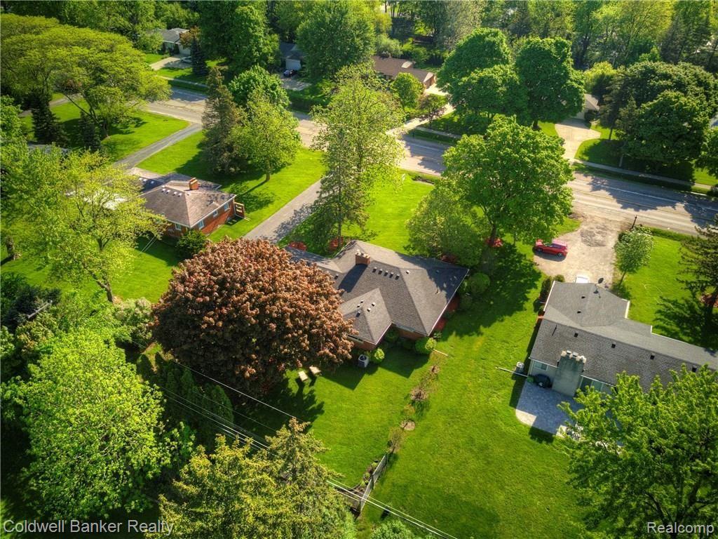 28341 Farmington Road Farmington Hills, MI 48334 - Photo 34 of 35
