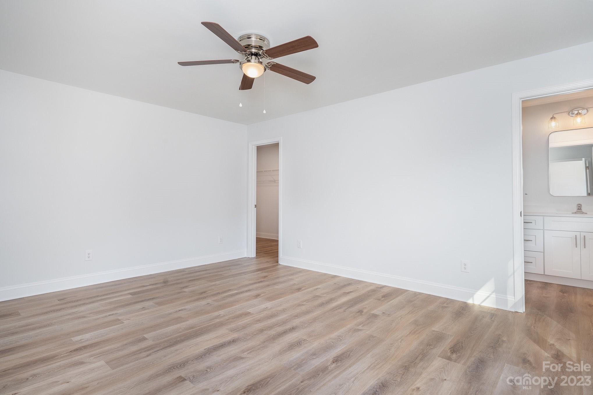 1010 Helms Road Charlotte, NC 28214 - Photo 31 of 43 Gallery Image 31