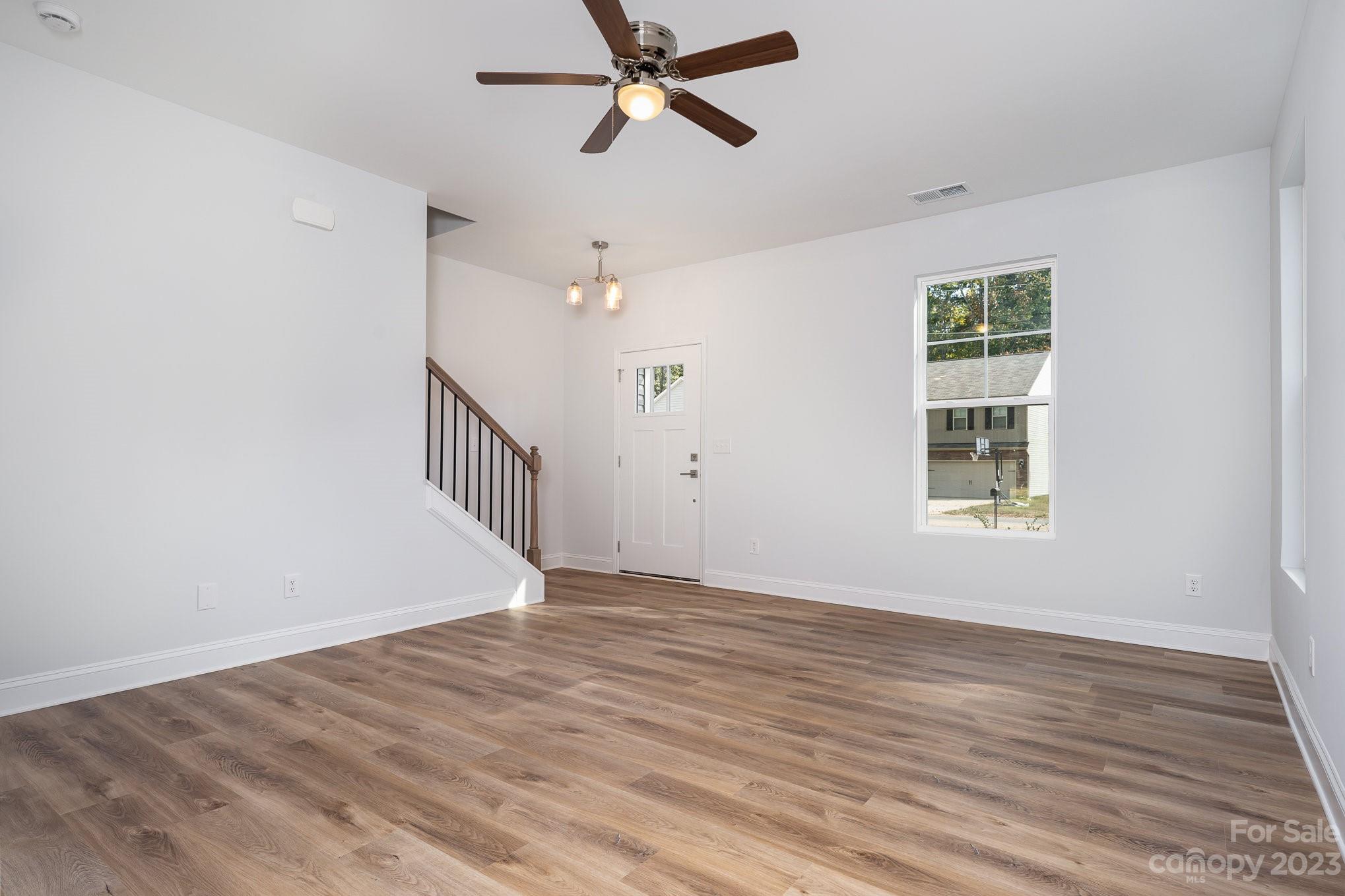 1010 Helms Road Charlotte, NC 28214 - Photo 8 of 43 Gallery Image 8