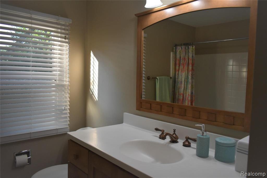 31161 Old Stage Road Beverly Hills, MI 48025 - Photo 31 of 32