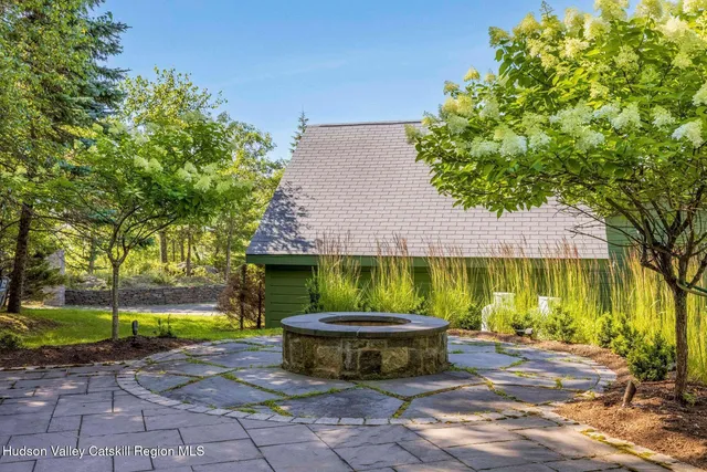 $2,950,000 | 235 California Quarry Road, Woodstock, NY 12498