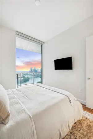 $3,200 | 44 East Avenue, Unit 2304, Austin, TX 78701