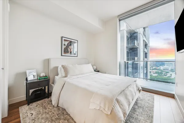 $3,200 | 44 East Avenue, Unit 2304, Austin, TX 78701