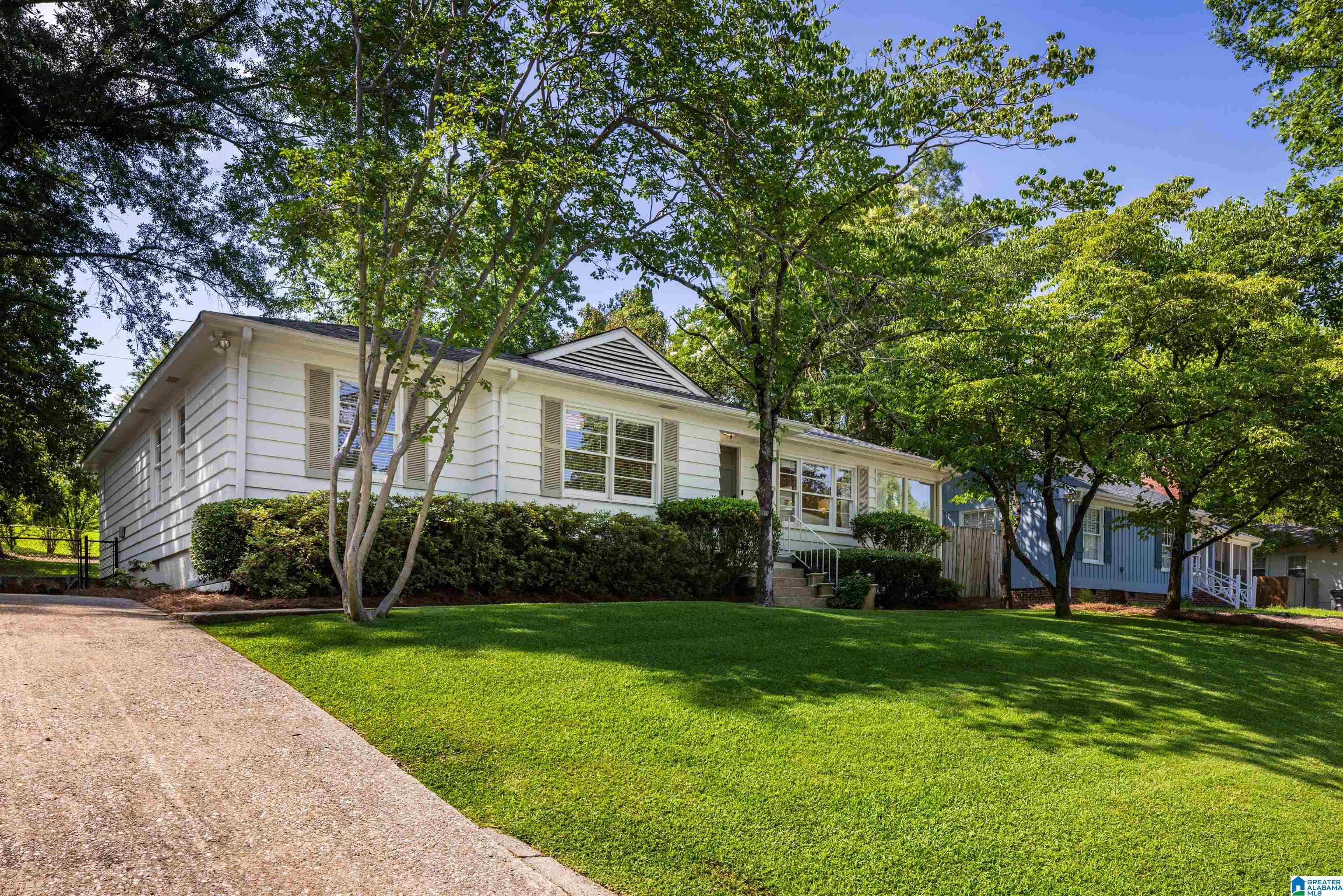 4232 Warren Road Birmingham, AL 35213 - Photo 2 of 45