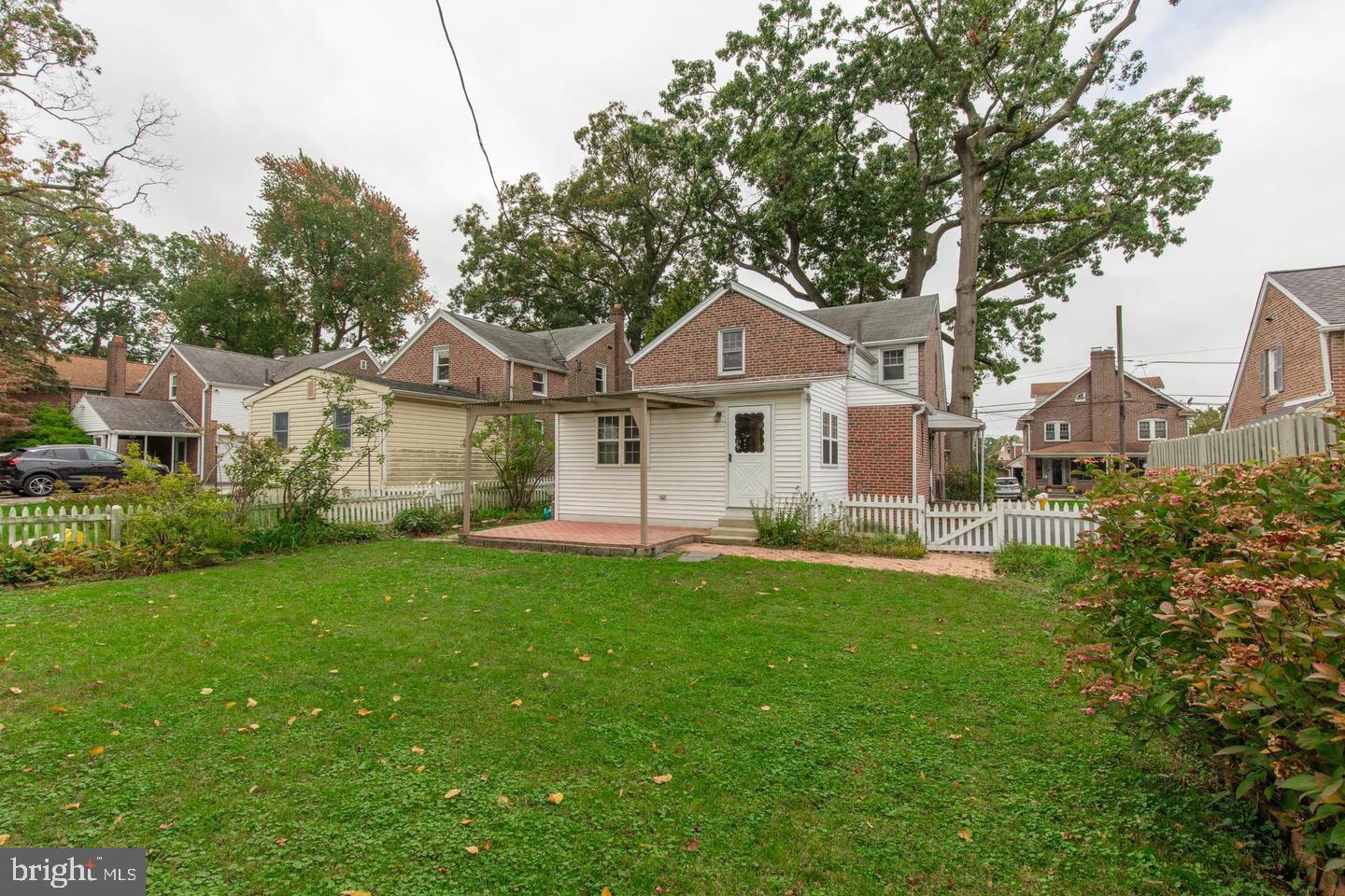 321 Inwood Road Ardmore, PA 19003 - Photo 25 of 25 Flat fenced-in yard