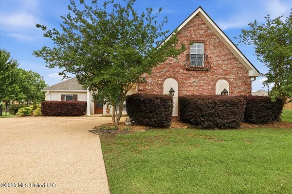 $409,000 | 429 Providence Drive, Brandon, MS 39042