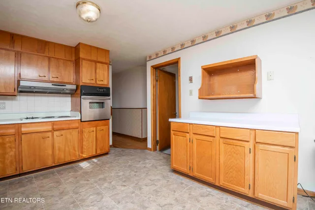 $369,900 | 7224 Ridgeview Road, Corryton, TN 37721