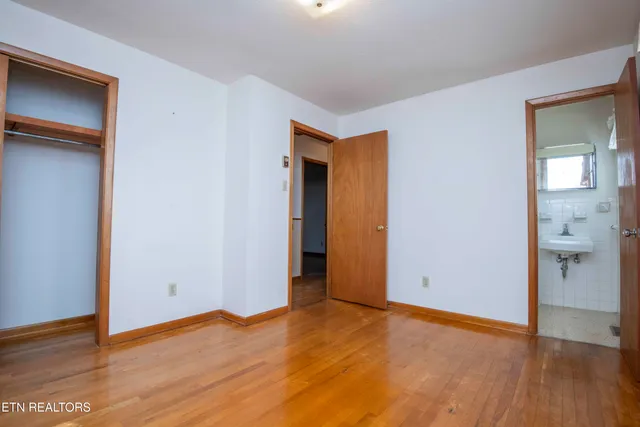 $369,900 | 7224 Ridgeview Road, Corryton, TN 37721