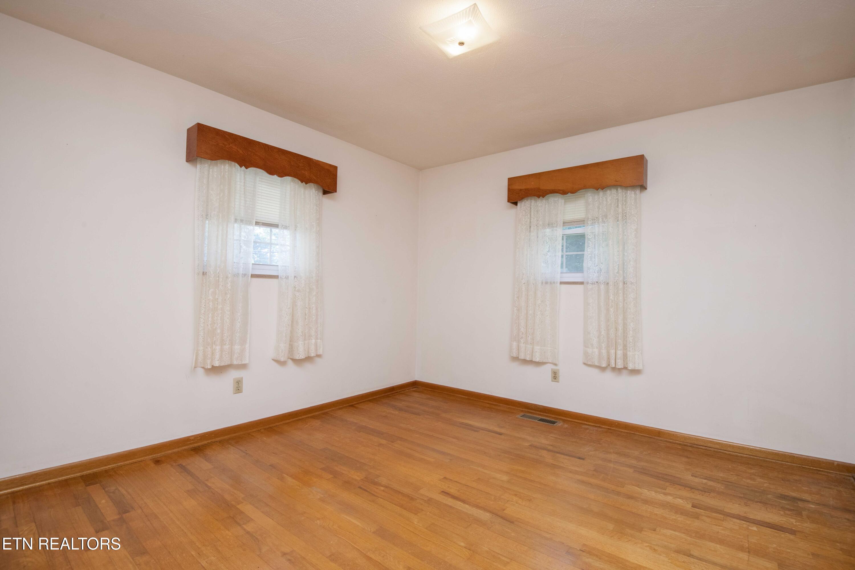 7224 Ridgeview Road Corryton, TN 37721 - Photo 37 of 60 Bedroom 3