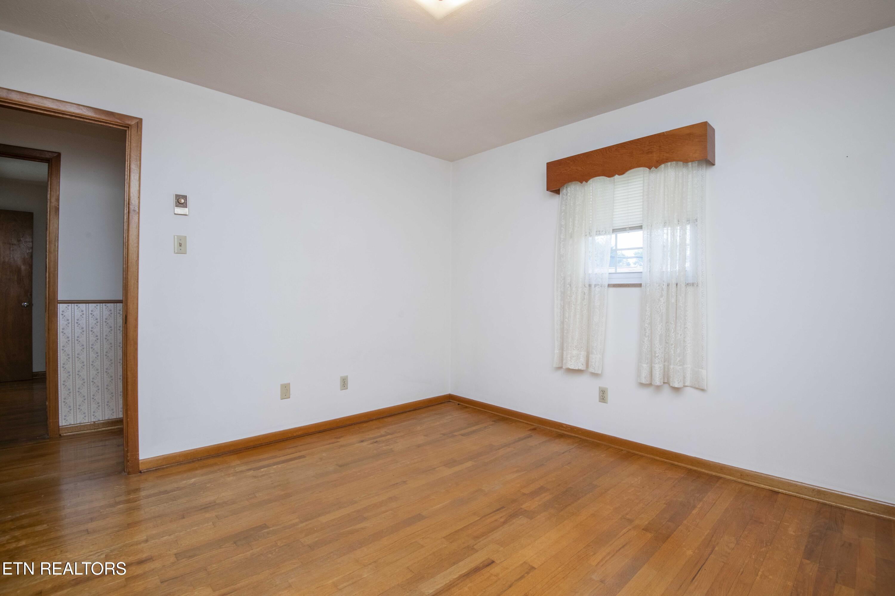 7224 Ridgeview Road Corryton, TN 37721 - Photo 38 of 60 Bedroom 3