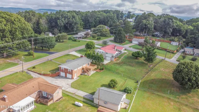 $369,900 | 7224 Ridgeview Road, Corryton, TN 37721