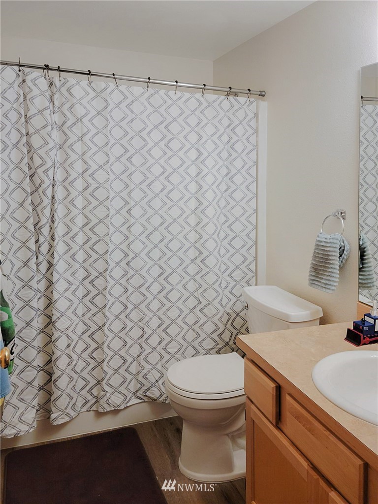5605 Southeast 1st Place Renton, WA 98059 - Photo 18 of 32 Gallery Image 18
