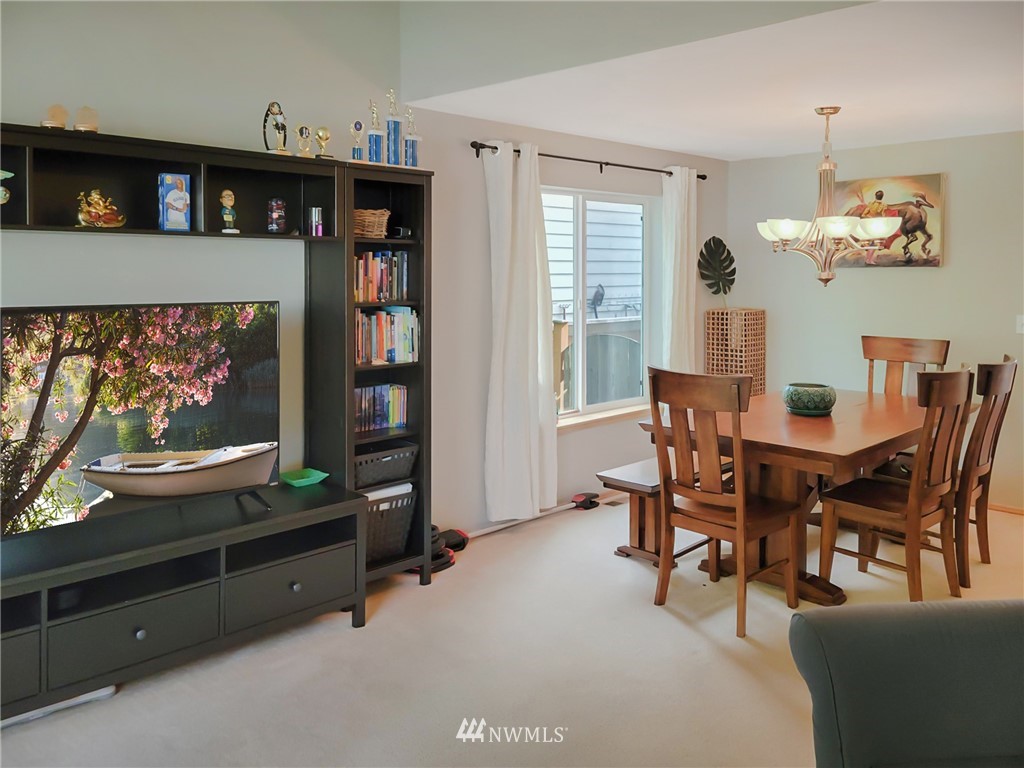 5605 Southeast 1st Place Renton, WA 98059 - Photo 5 of 32 Gallery Image 5