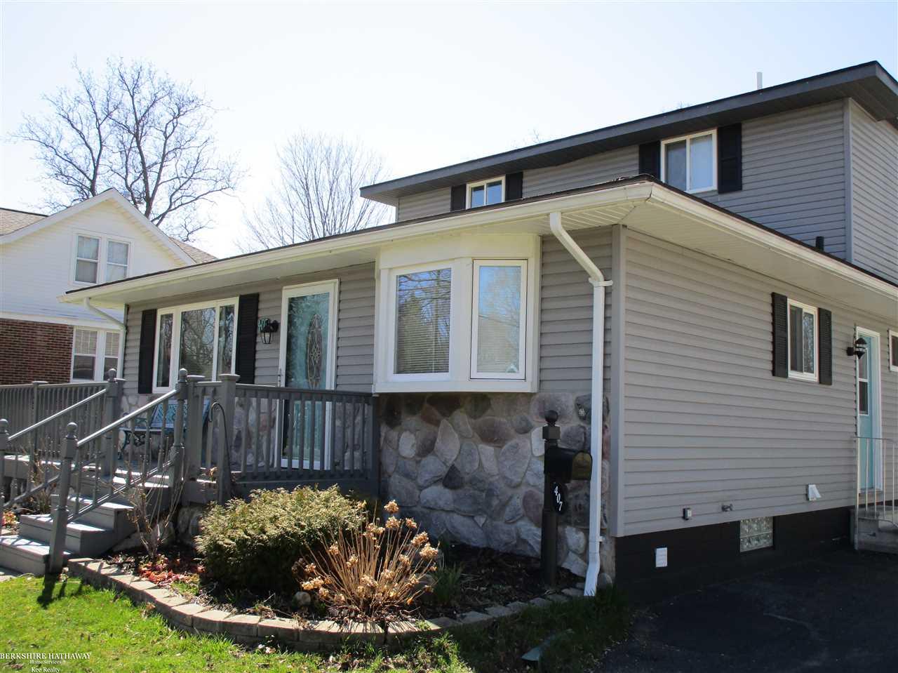 407 North Bailey Street Romeo, MI 48065 - Photo 3 of 53