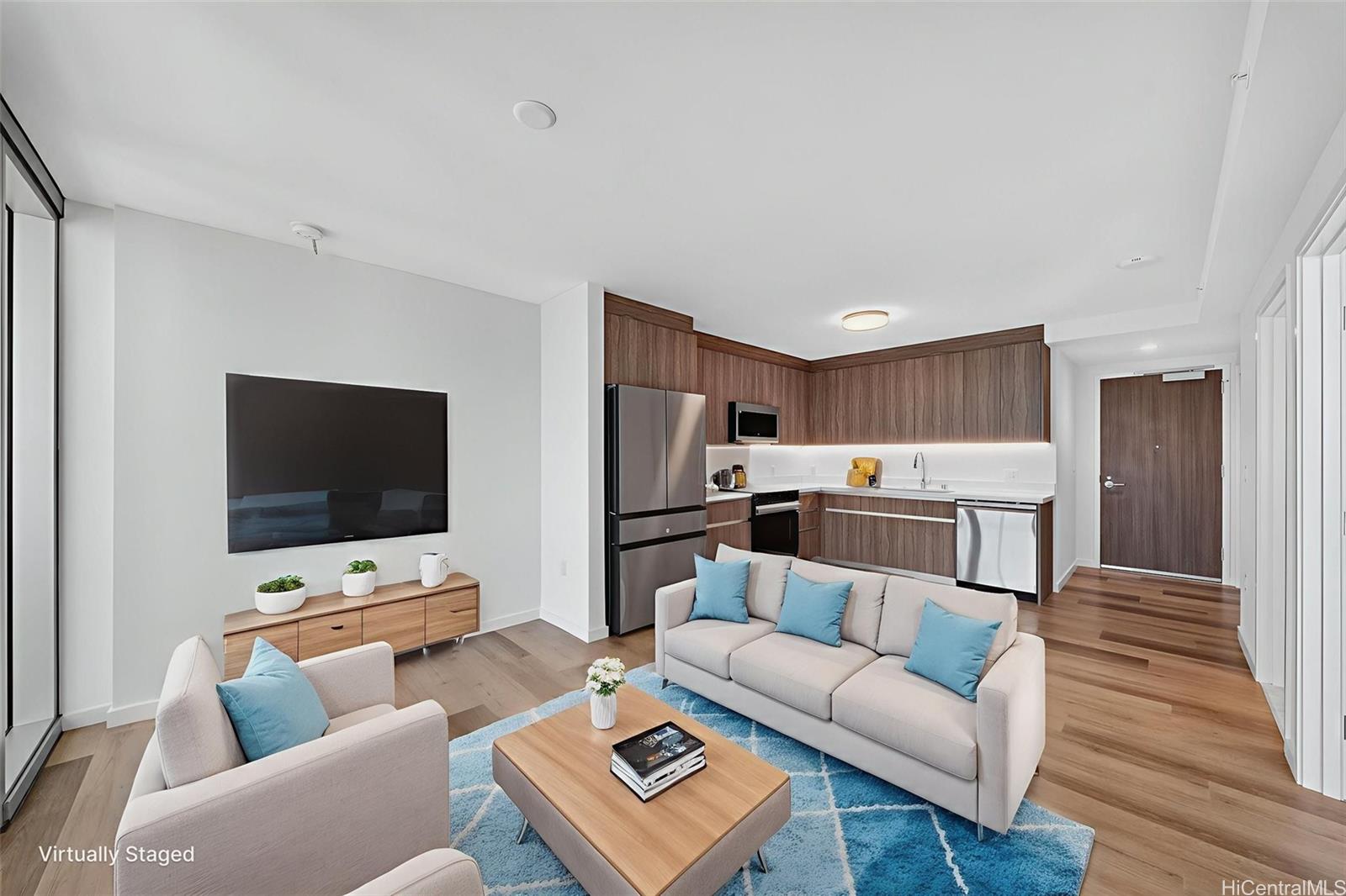 1500 Rycroft Street, Unit 4103R Honolulu, HI 96814 - Photo 3 of 25 a living room with furniture and a flat screen tv