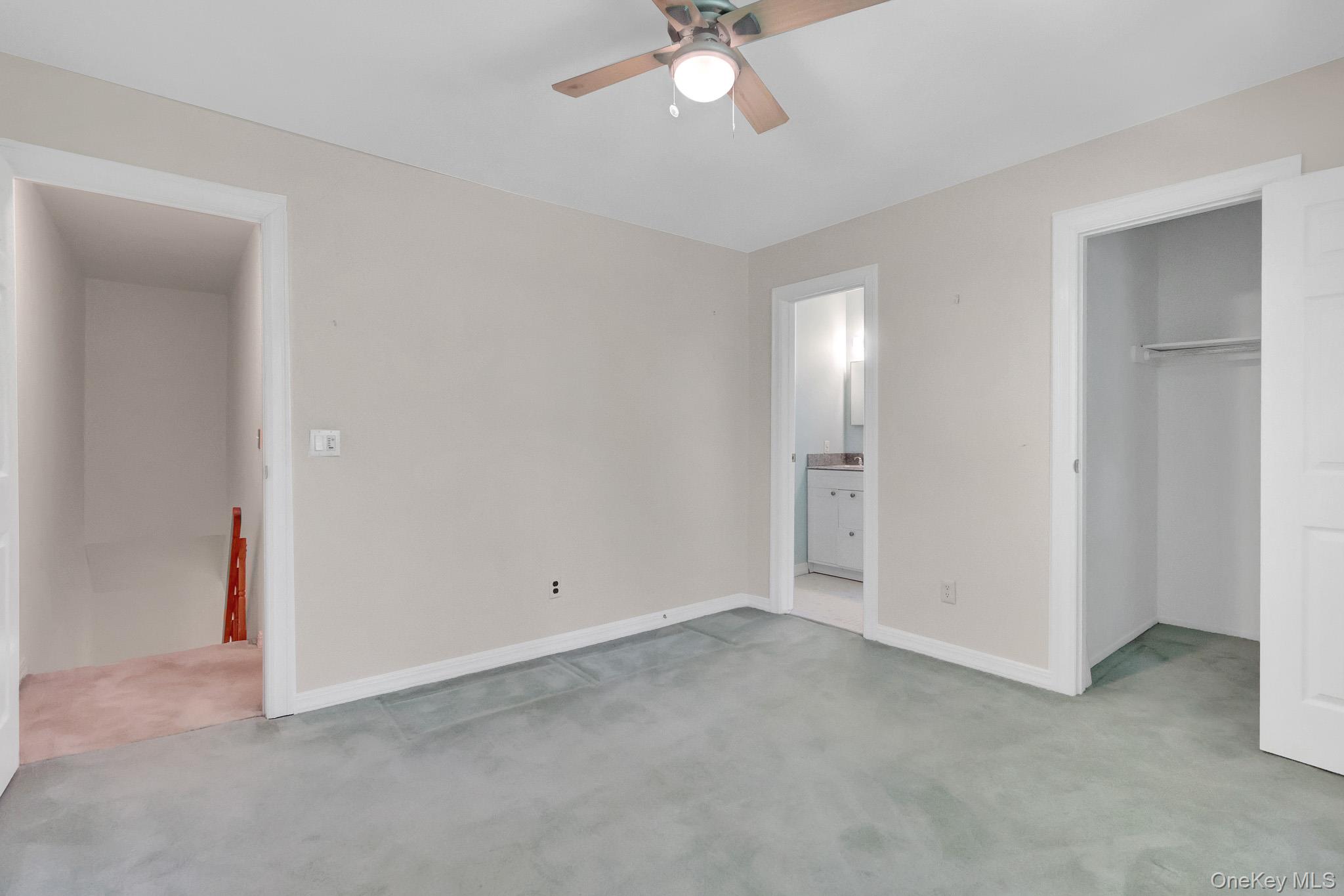 32 Huntington Commons Yaphank, NY 11980 - Photo 15 of 21 Gallery Image 15
