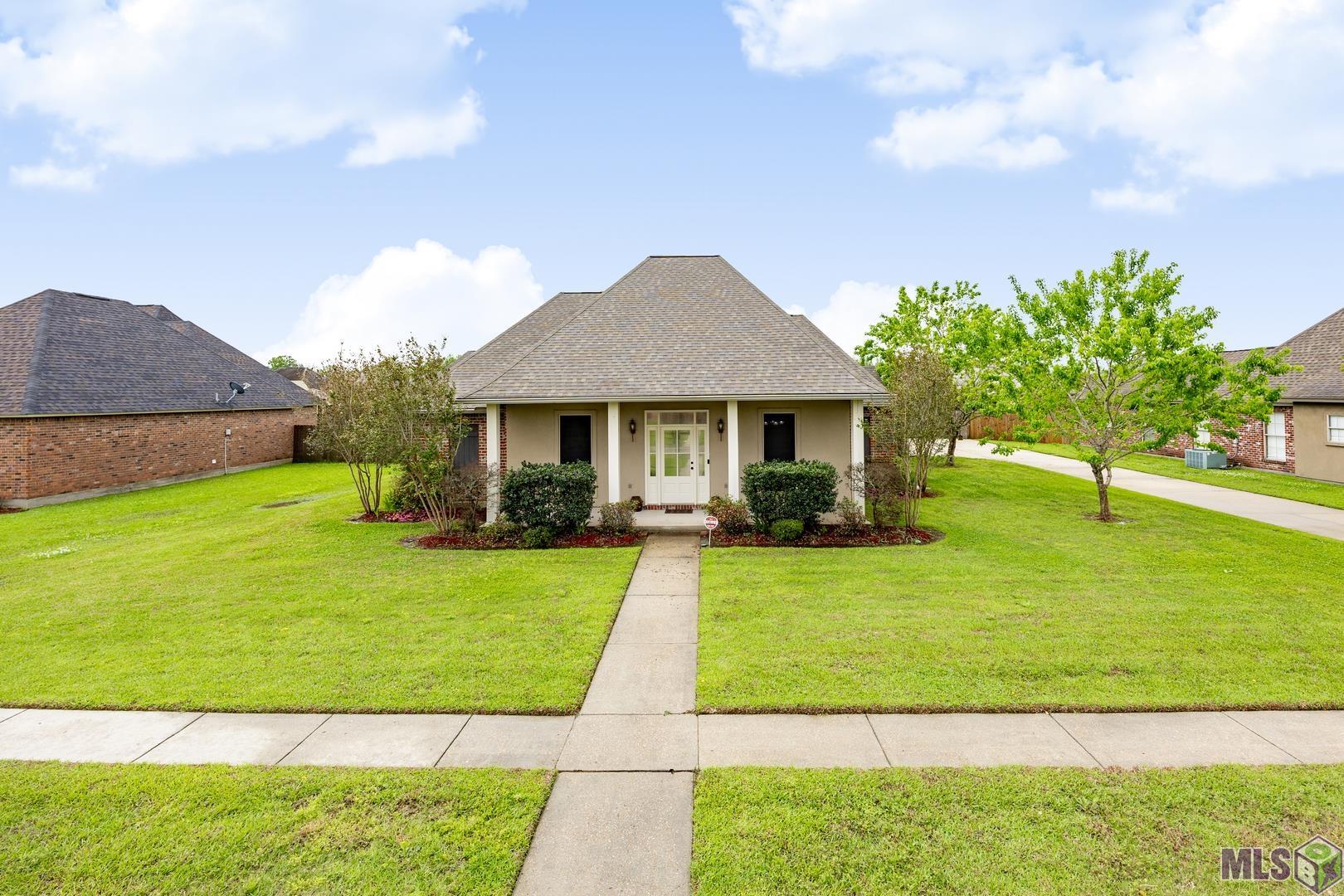 3251 River Landing Drive Addis, LA 70710 - Photo 1 of 33