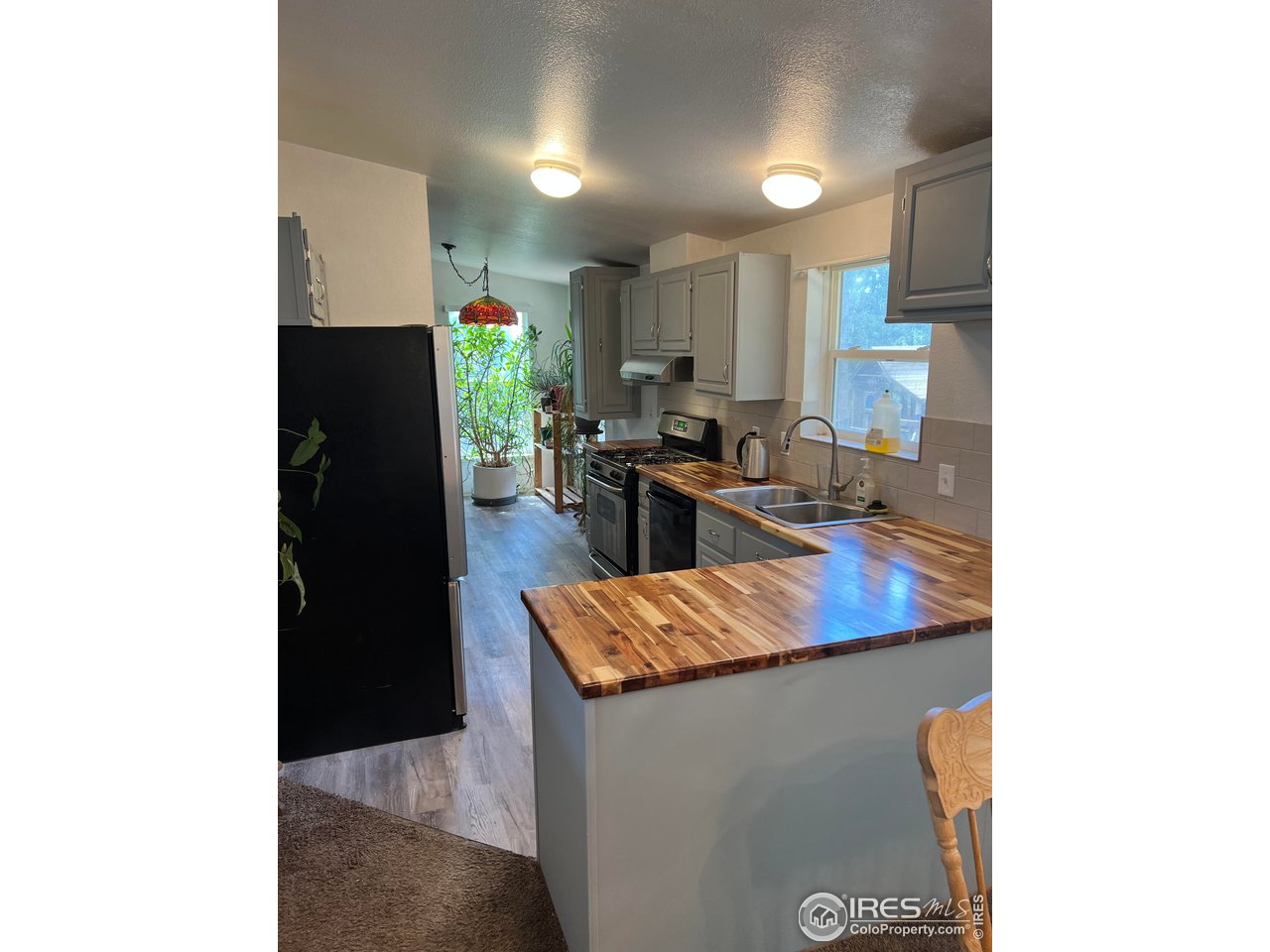 380 Athena Road Black Hawk, CO 80422 - Photo 12 of 15 newly refinished kitchen