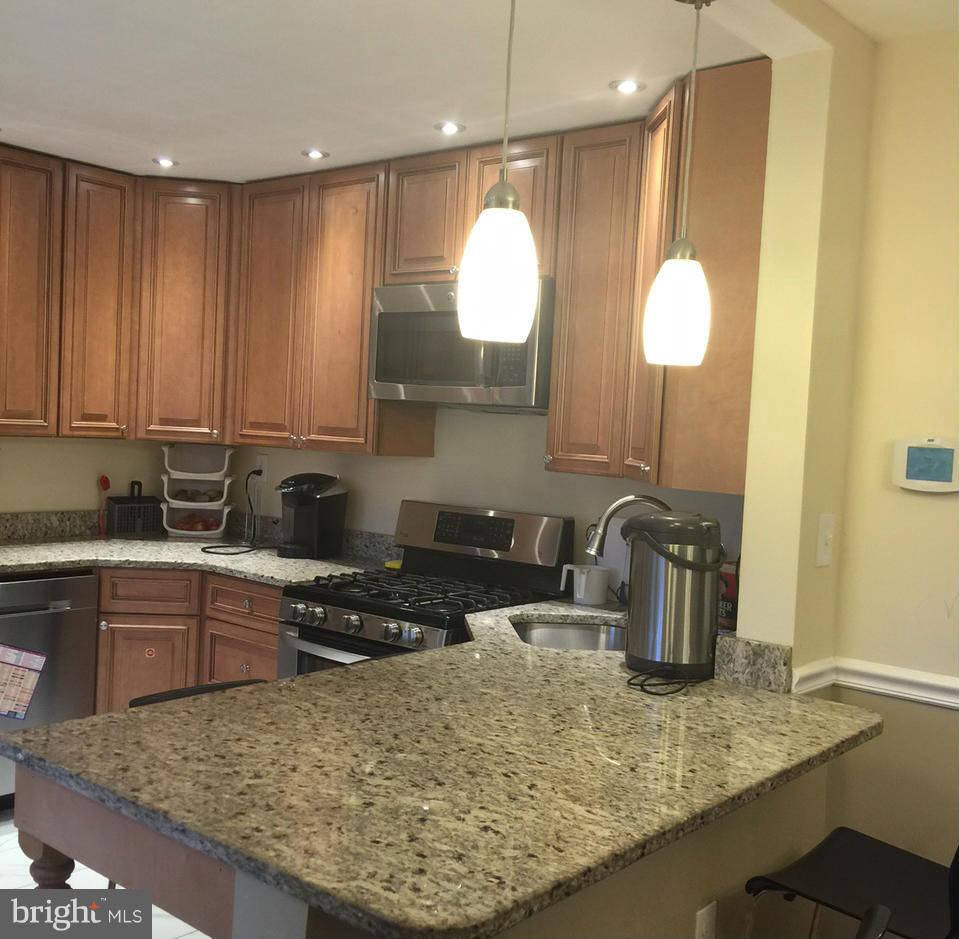 3401 Hatton Road Baltimore, MD 21208 - Photo 4 of 9 Kitchen