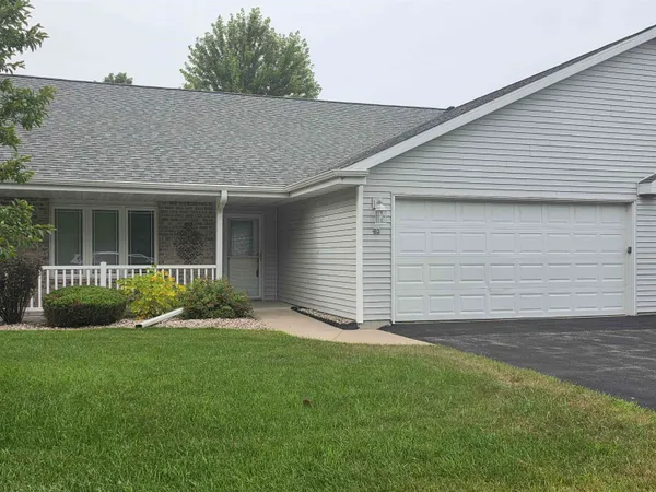 $329,000 | 82 Queens Way, Fond du Lac, WI 54935