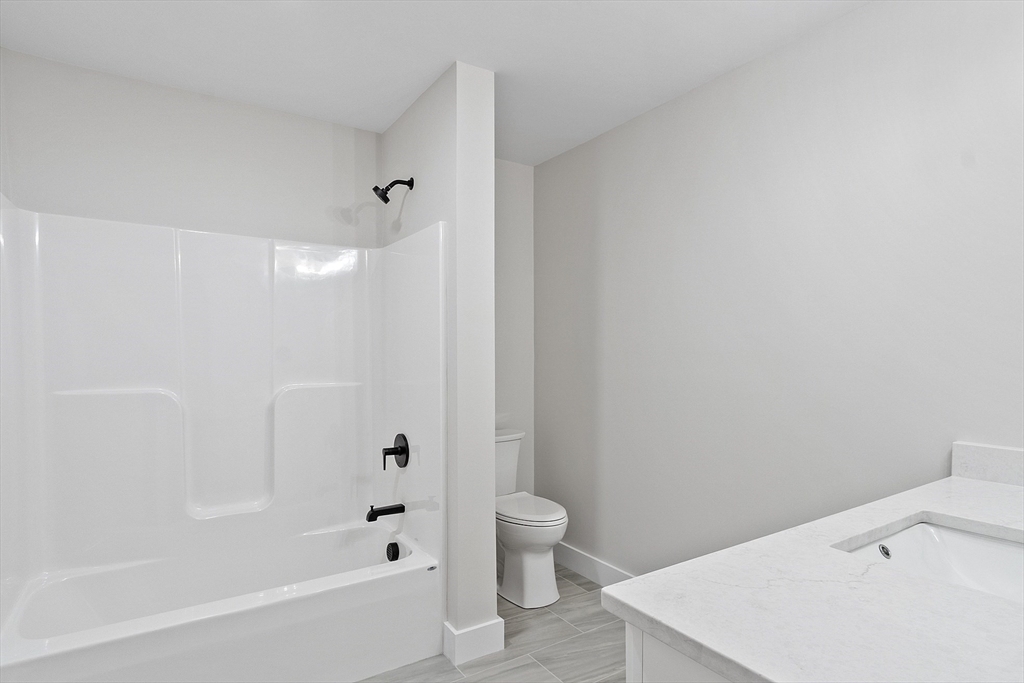 14 Robinson Road, Unit 1 Littleton, MA 01460 - Photo 29 of 39 Gallery Image 29