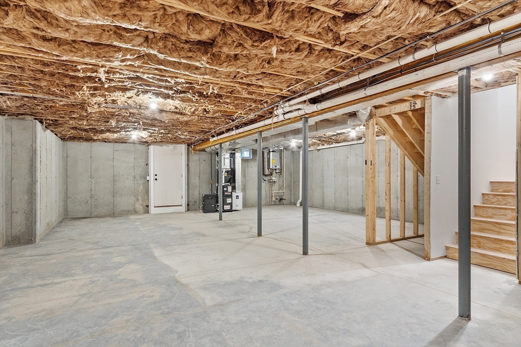 14 Robinson Road, Unit 1 Littleton, MA 01460 - Photo 35 of 39 Gallery Image 35
