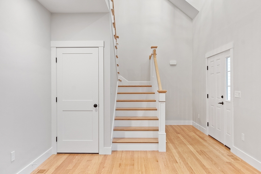14 Robinson Road, Unit 1 Littleton, MA 01460 - Photo 9 of 39 Gallery Image 9