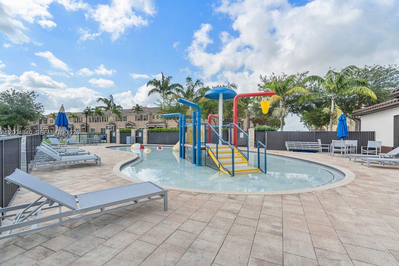 17116 Southwest 92nd Street Miami, FL 33196 - Photo 40 of 51