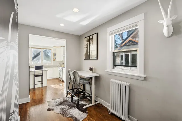 $650,000 | 2233 West Greenleaf Avenue, Chicago, IL 60645