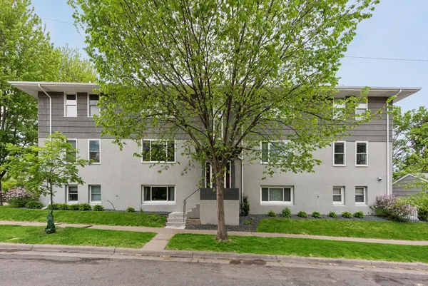 $225,000 | 45 South Albert Street, Unit 4, St. Paul, MN 55105