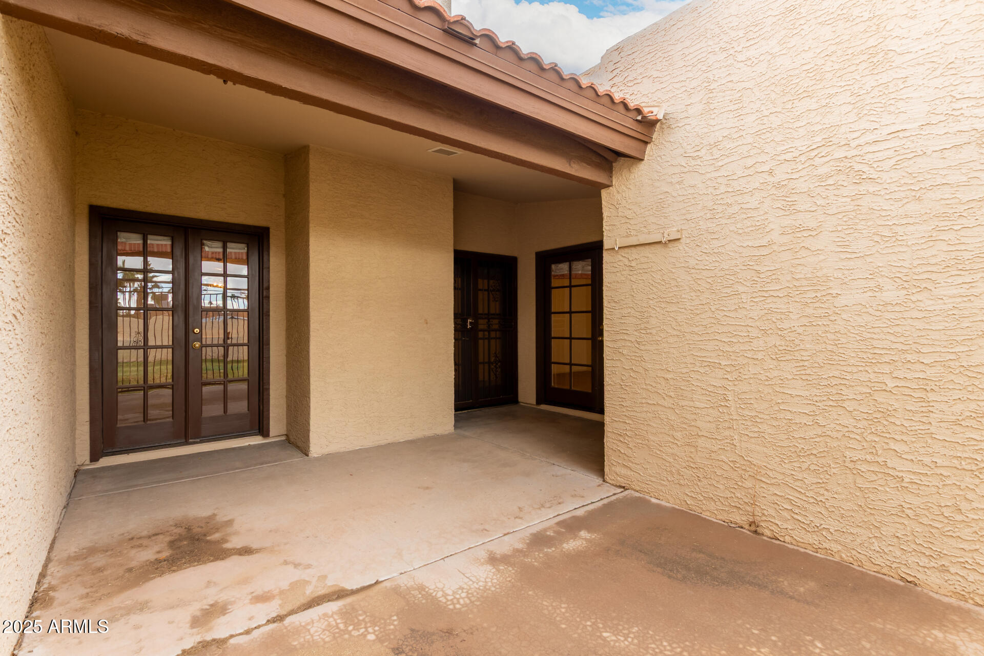2059 East Brown Road, Unit 30 Mesa, AZ 85213 - Photo 18 of 24 a view of an empty room
