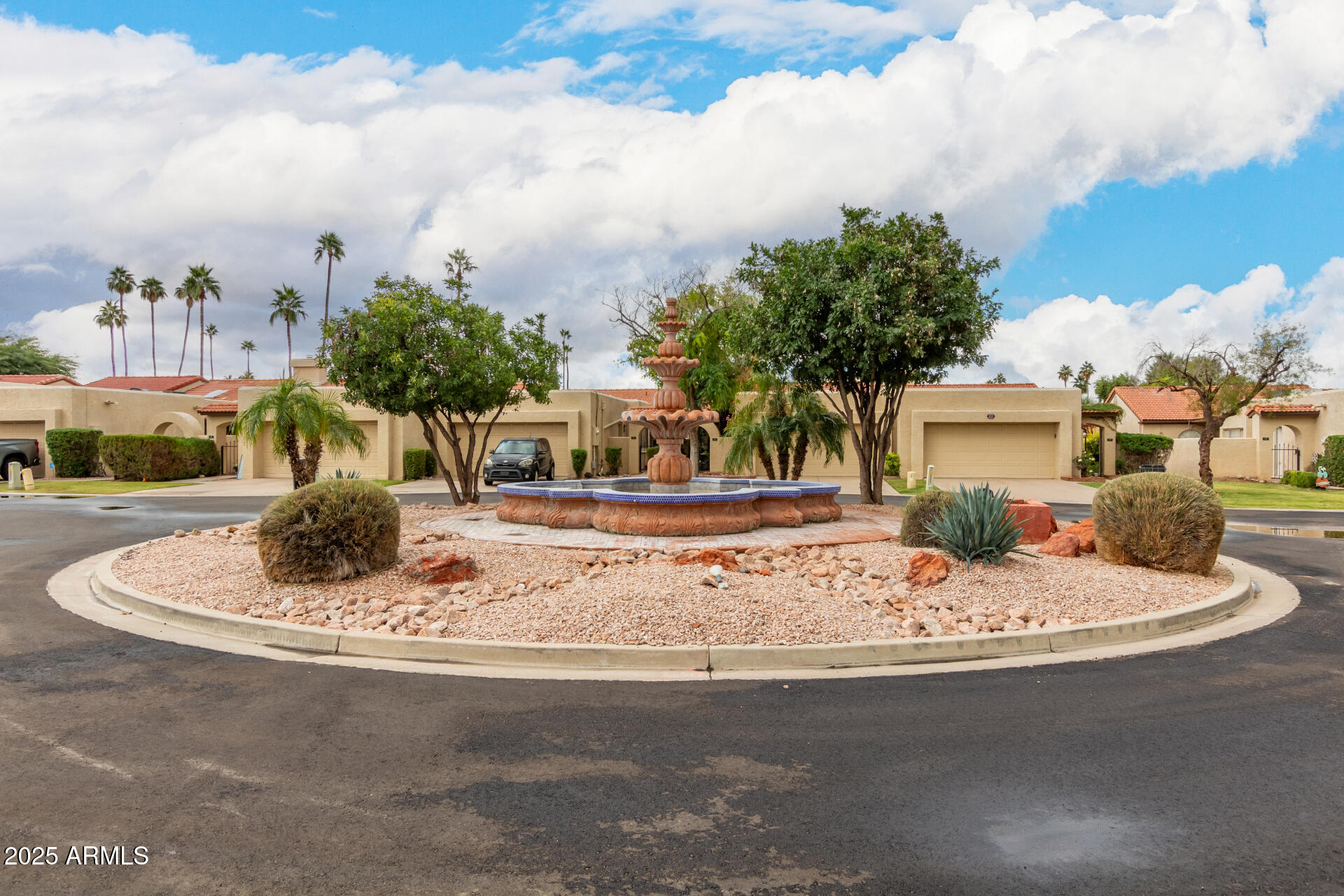 2059 East Brown Road, Unit 30 Mesa, AZ 85213 - Photo 20 of 24 a vase of flowers sitting on a table