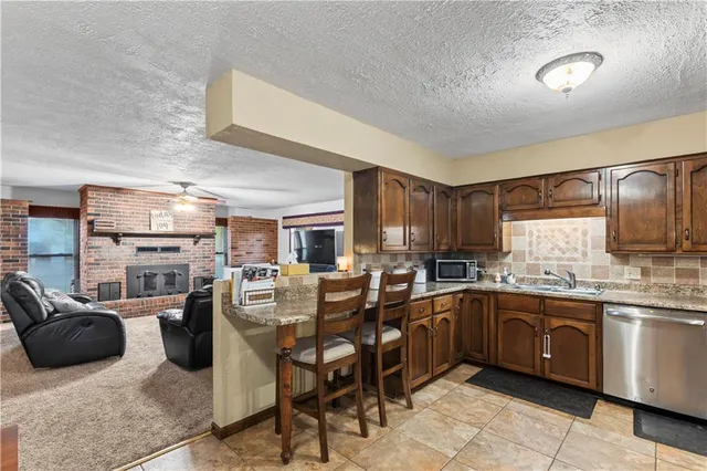 $240,000 | 113 East Hardin Place, Nevada, MO 64772