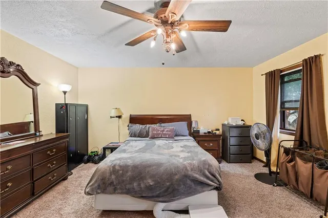 $240,000 | 113 East Hardin Place, Nevada, MO 64772