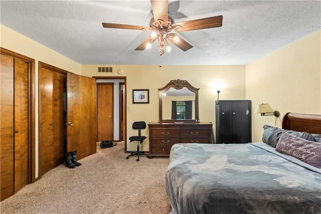 $240,000 | 113 East Hardin Place, Nevada, MO 64772