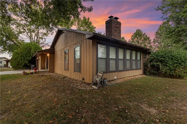 $240,000 | 113 East Hardin Place, Nevada, MO 64772