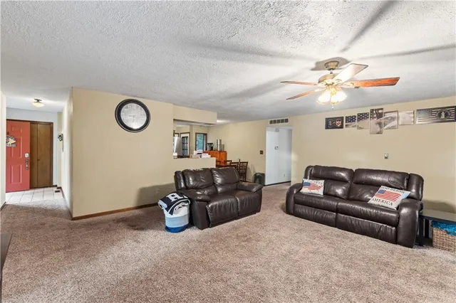 $240,000 | 113 East Hardin Place, Nevada, MO 64772