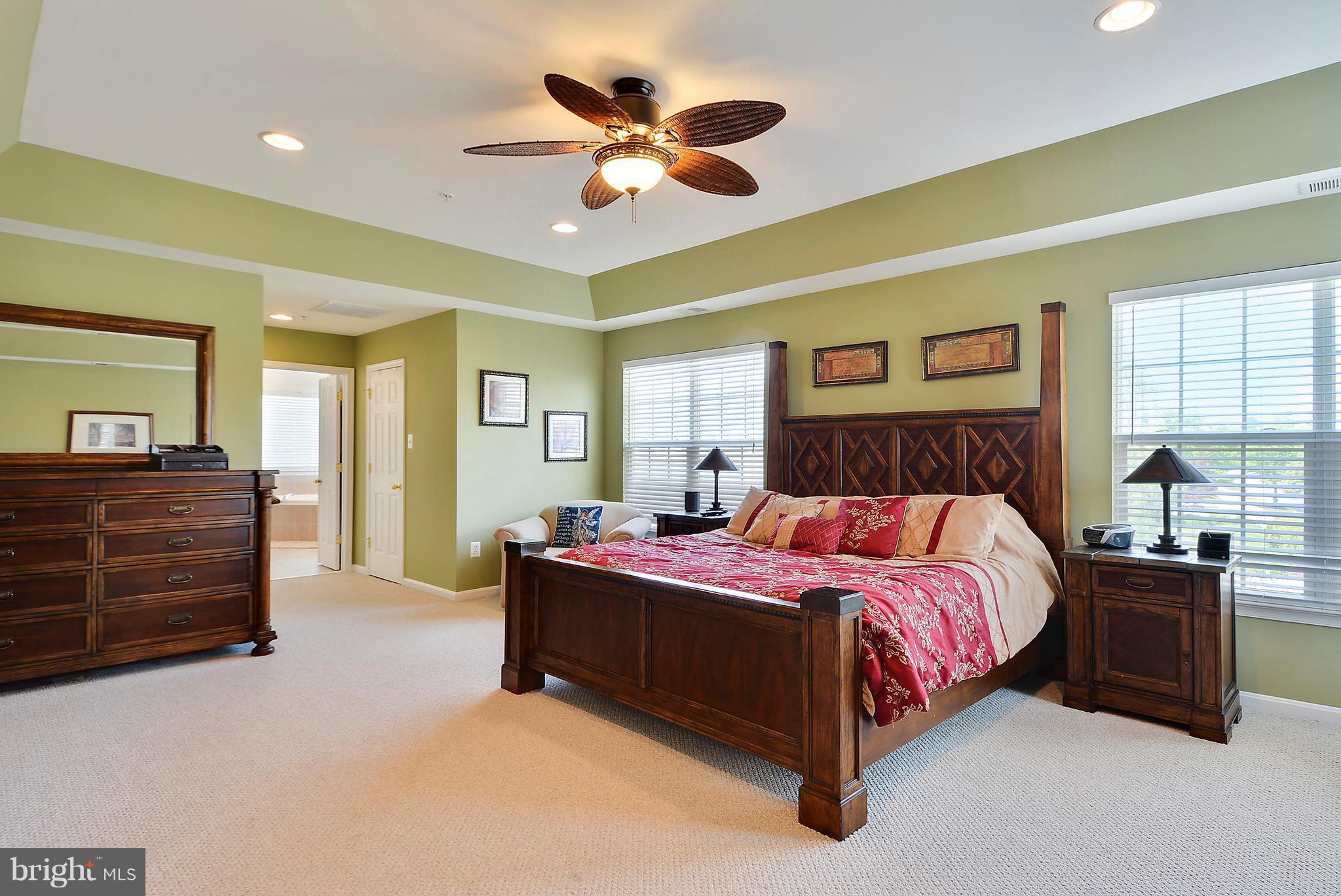12124 Cypress Spring Road Clarksburg, MD 20871 - Photo 14 of 30 Huge Master Bedroom and stting area