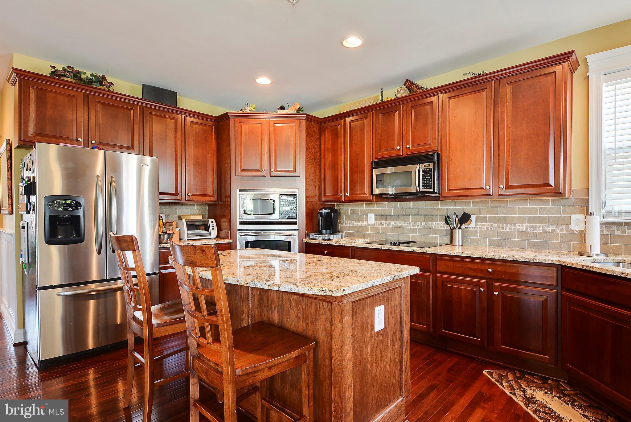 12124 Cypress Spring Road Clarksburg, MD 20871 - Photo 6 of 30 A Chef's Kitchen
