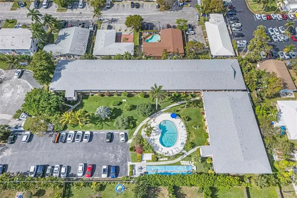 $209,000 | 2541 Northeast 11th Street, Unit 101, Pompano Beach, FL 33062