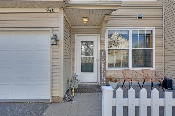 $269,500 | 1940 Bluestem Lane, Shoreview, MN 55126