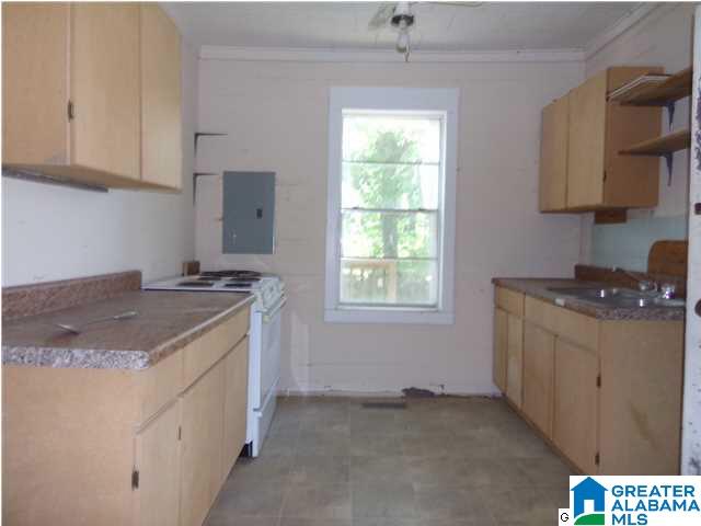 10557 Taylors Ferry Road Bessemer, AL 35023 - Photo 5 of 18