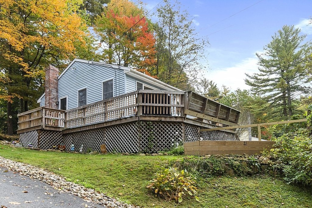 21 Glen Road Gardner, MA 01440 - Photo 4 of 35 Gallery Image 4