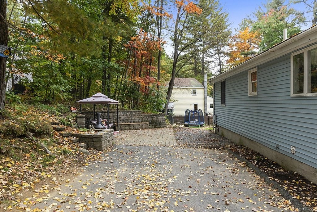21 Glen Road Gardner, MA 01440 - Photo 8 of 35 Gallery Image 8